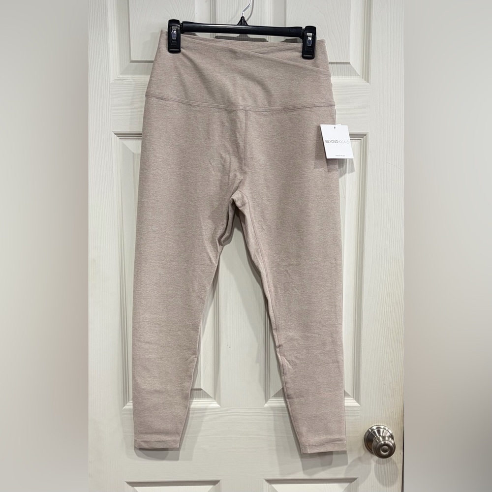 Beyond Yoga Women's XL Spacedye At Your Leisure High Waisted Legging Tan NWT
